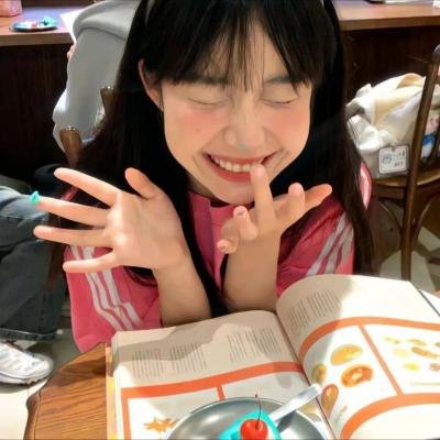 51爆料网站 - 某知名导演被曝潜规则多名女演员，圈内人心惶惶